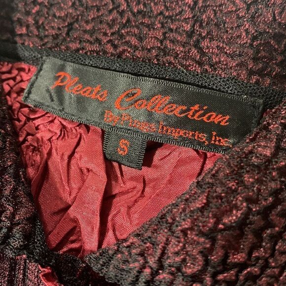 🟢3 for $20 PLEATS Collections button front top long sleeve peplum style sz S - Picture 3 of 12